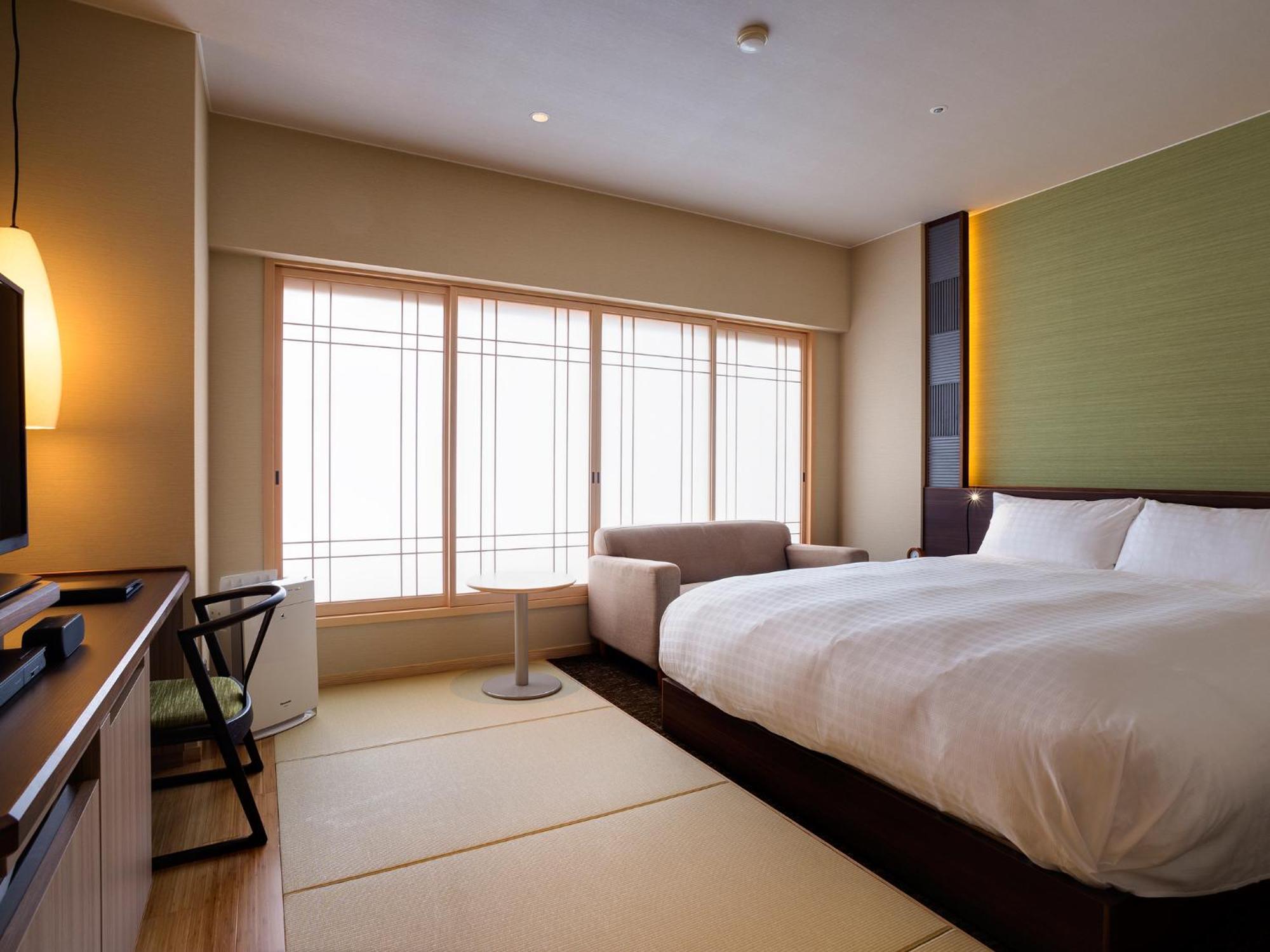 Awaji Yumesenkei Hotel Sumoto Room photo